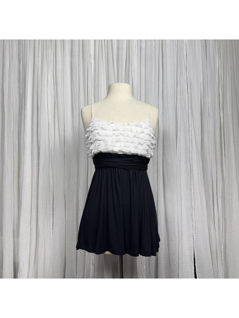 Y2K Vintage Preppy Grunge Fairy Black & White Ruffled Babydoll Top